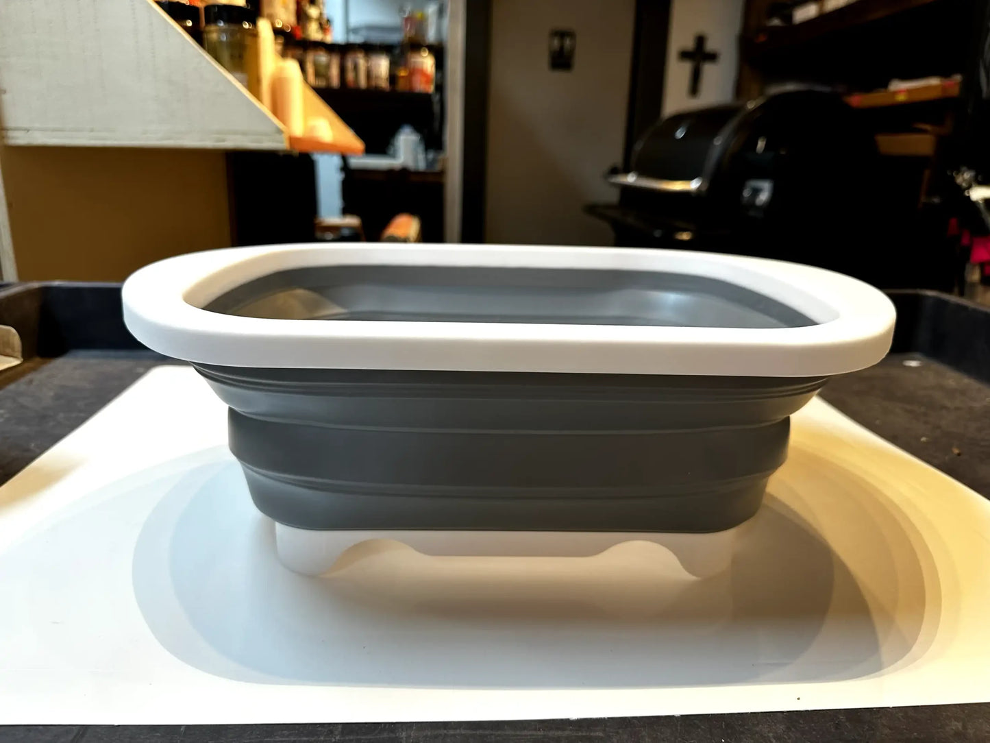 BGP Collapsible Tub With Cutting Board