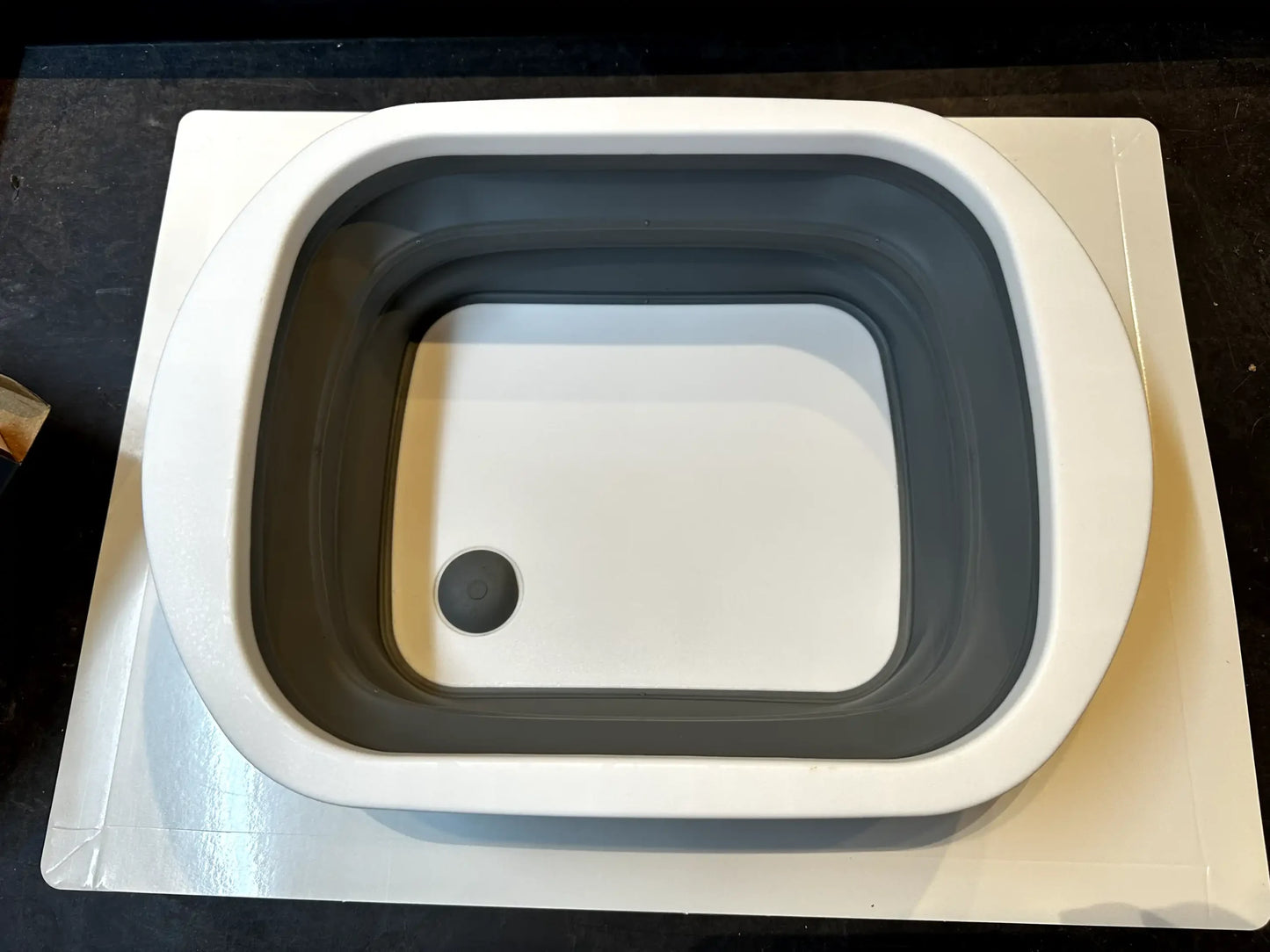 BGP Collapsible Tub With Cutting Board